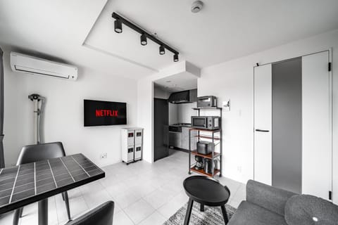 TV and multimedia, Living room, air conditioner