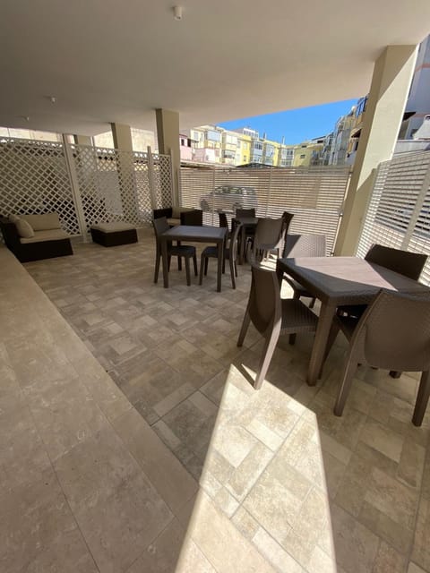 Patio, Balcony/Terrace, Dining area