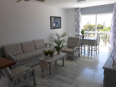 Living room, Decorative detail