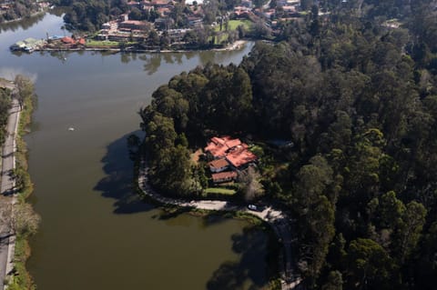 Property building, Natural landscape, Bird's eye view, Lake view