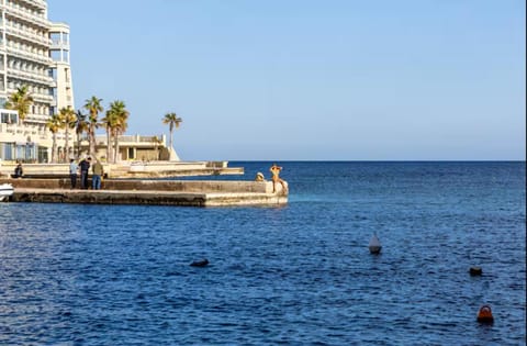 Day, Natural landscape, Lake view, Sea view