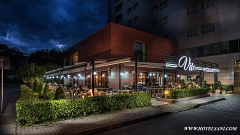 Restaurant/places to eat, Facade/entrance, Night, Garden, City view, Garden view, Street view