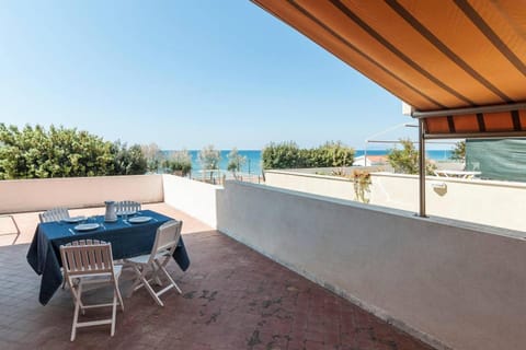 Patio, Balcony/Terrace