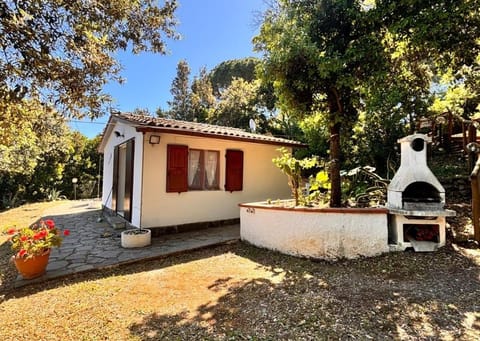 Property building, BBQ facilities, Garden, Garden view
