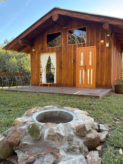 Property building, Patio, Spring, Day, Garden, Garden view