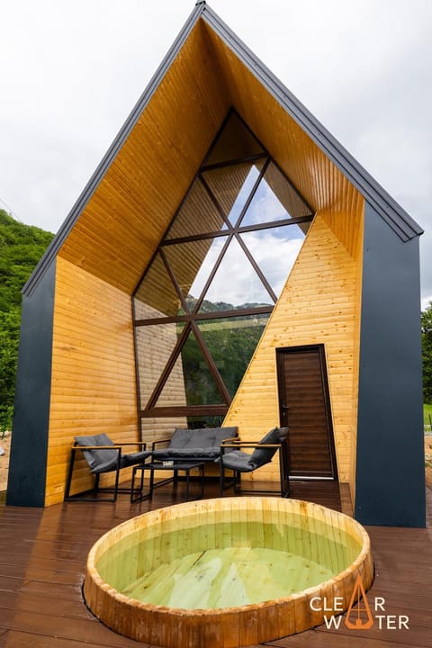 Balcony/Terrace, Mountain view
