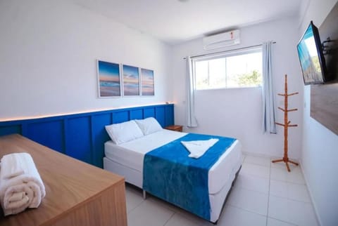 Bed, TV and multimedia, towels, air conditioner