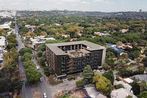 Property building, Neighbourhood, City view, Street view, Location