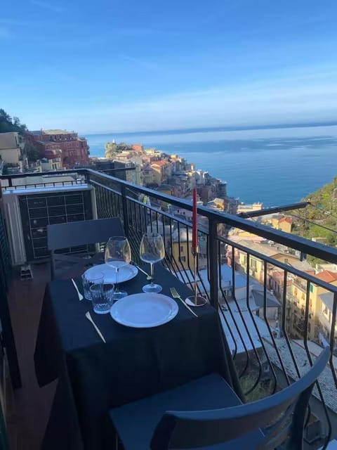 View (from property/room), Balcony/Terrace, Sea view