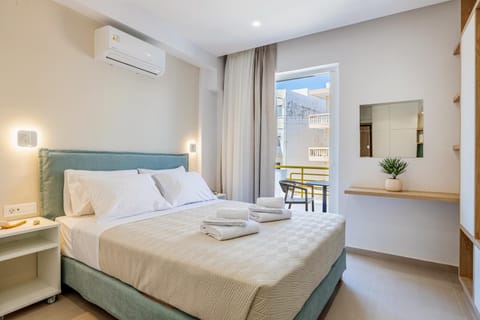 Bed, Bedroom, air conditioner