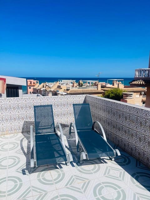 Patio, Day, Balcony/Terrace, Sea view, sunbed