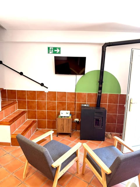 Communal lounge/ TV room