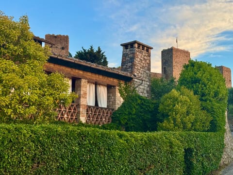 Property building, Landmark view
