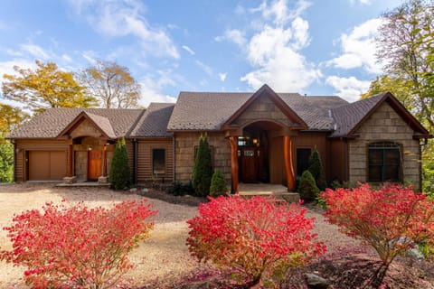 Property building, Garden view