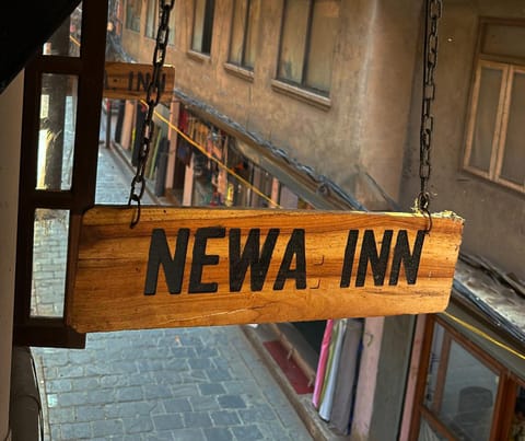 Text overlay, Street view