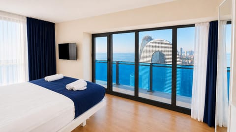 Bed, TV and multimedia, Bedroom, Sea view