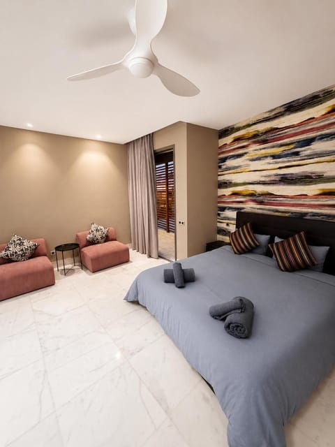 Bed, Photo of the whole room, Bedroom, towels, air conditioner