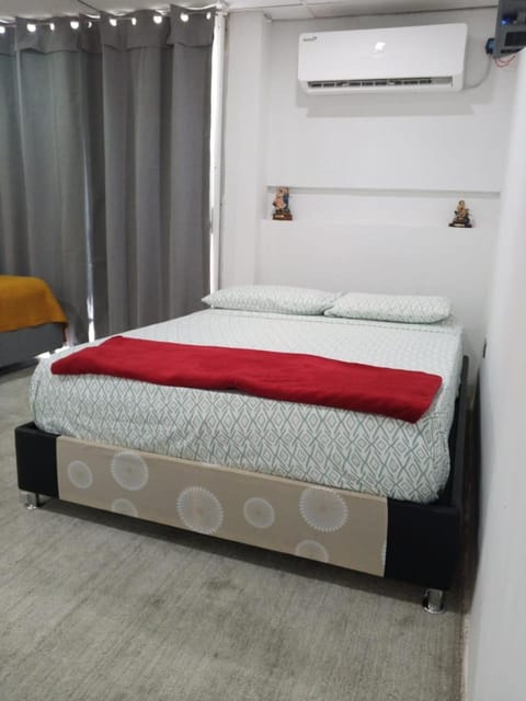 Bed, Bedroom, air conditioner