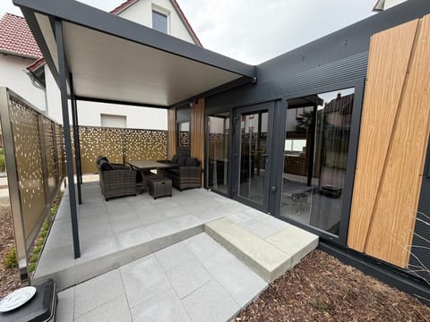 Property building, View (from property/room), Balcony/Terrace, Seating area