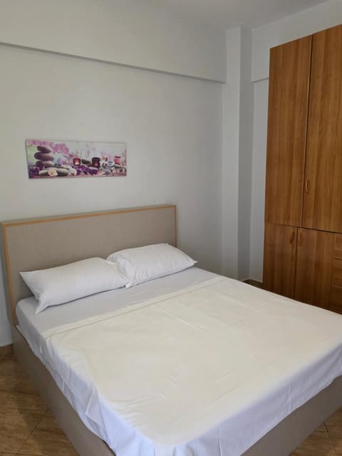 Bed, Bedroom, wardrobe