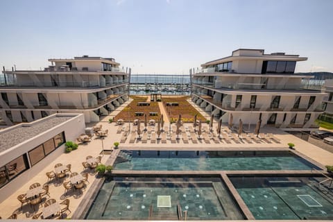Property building, Lake view, Pool view, Swimming pool