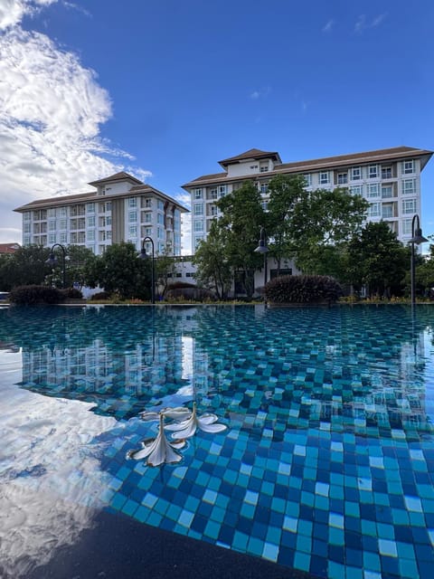 Property building, Pool view, Swimming pool