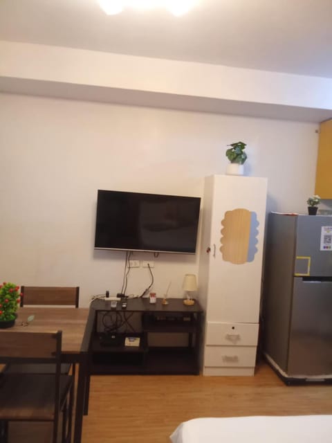 Communal lounge/ TV room, TV and multimedia, Seating area