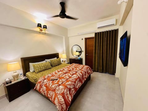 TV and multimedia, Bedroom, air conditioner