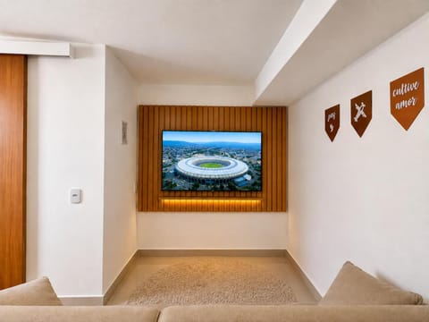 TV and multimedia, Living room, Entertainment, internet