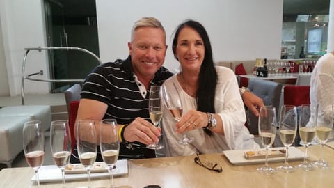 People, Entertainment