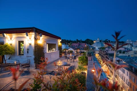 Property building, Restaurant/places to eat, View (from property/room), Balcony/Terrace