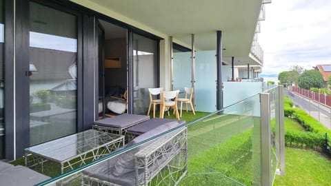 Property building, View (from property/room), Balcony/Terrace, Balcony/Terrace