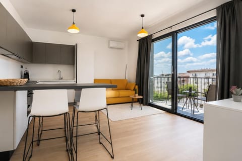 Balcony/Terrace, Living room, Dining area, kitchen