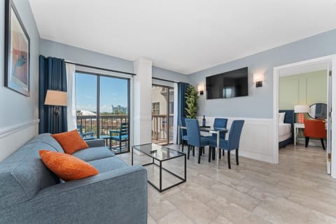 TV and multimedia, View (from property/room), Balcony/Terrace, Living room, Dining area