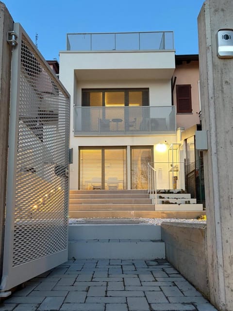 Property building, Day, View (from property/room), Balcony/Terrace, Sunset