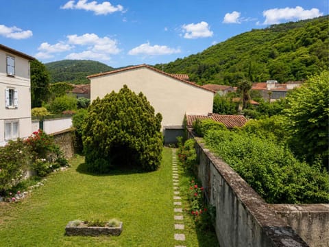 Garden view, Mountain view