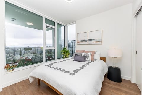 Bed, View (from property/room), Balcony/Terrace, Photo of the whole room, Bedroom
