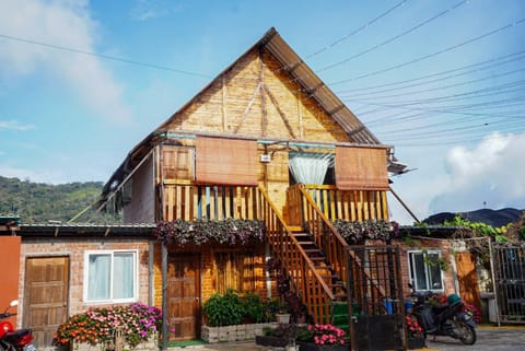 Property building, Mountain view