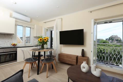 TV and multimedia, Dining area, kitchen