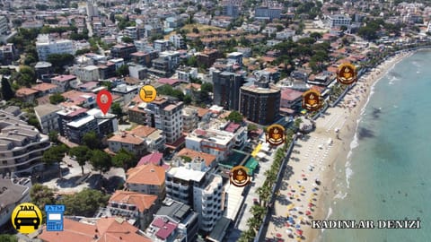 Property building, Bird's eye view, Beach