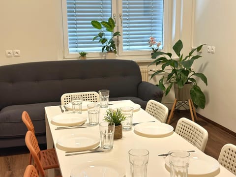 Communal lounge/ TV room, Living room, Decorative detail, Dining area, furniture