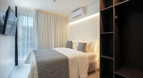 Bed, Bedroom, Guests