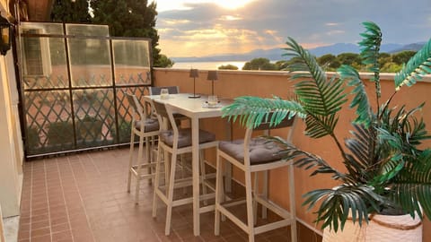 View (from property/room), Balcony/Terrace