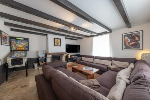Property building, Living room
