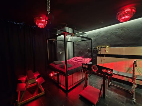 Bed, Massage