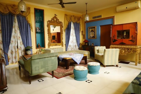 Aura Homestay Royal Villa Vacation rental in Jaipur