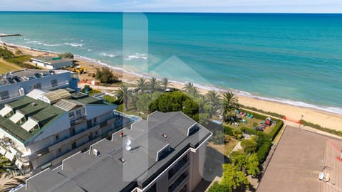 Neighbourhood, Bird's eye view, Sea view