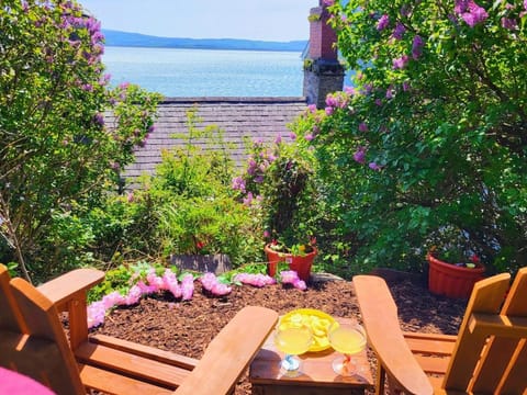 Garden, Garden, View (from property/room), Balcony/Terrace, Seating area, Garden view, Sea view