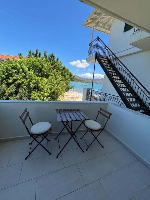 View (from property/room), Balcony/Terrace, Sea view