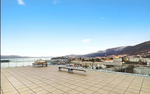 City view, Mountain view